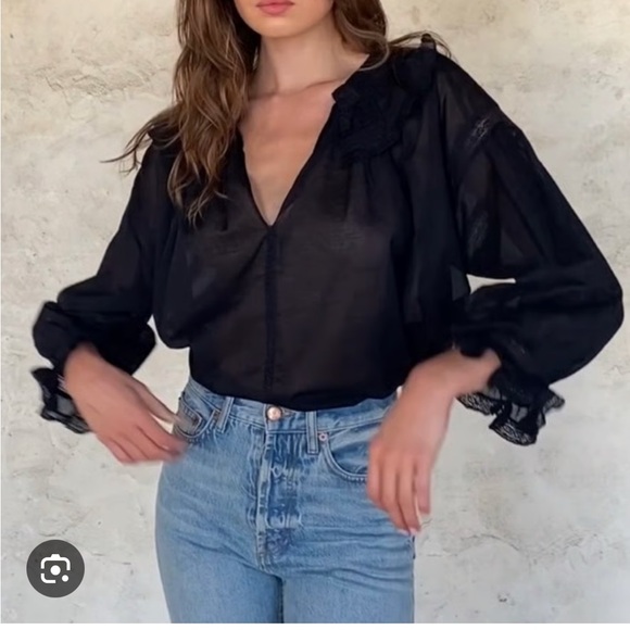 Doen Tops - Doen Black V-Neck Lace-Trim Blouse